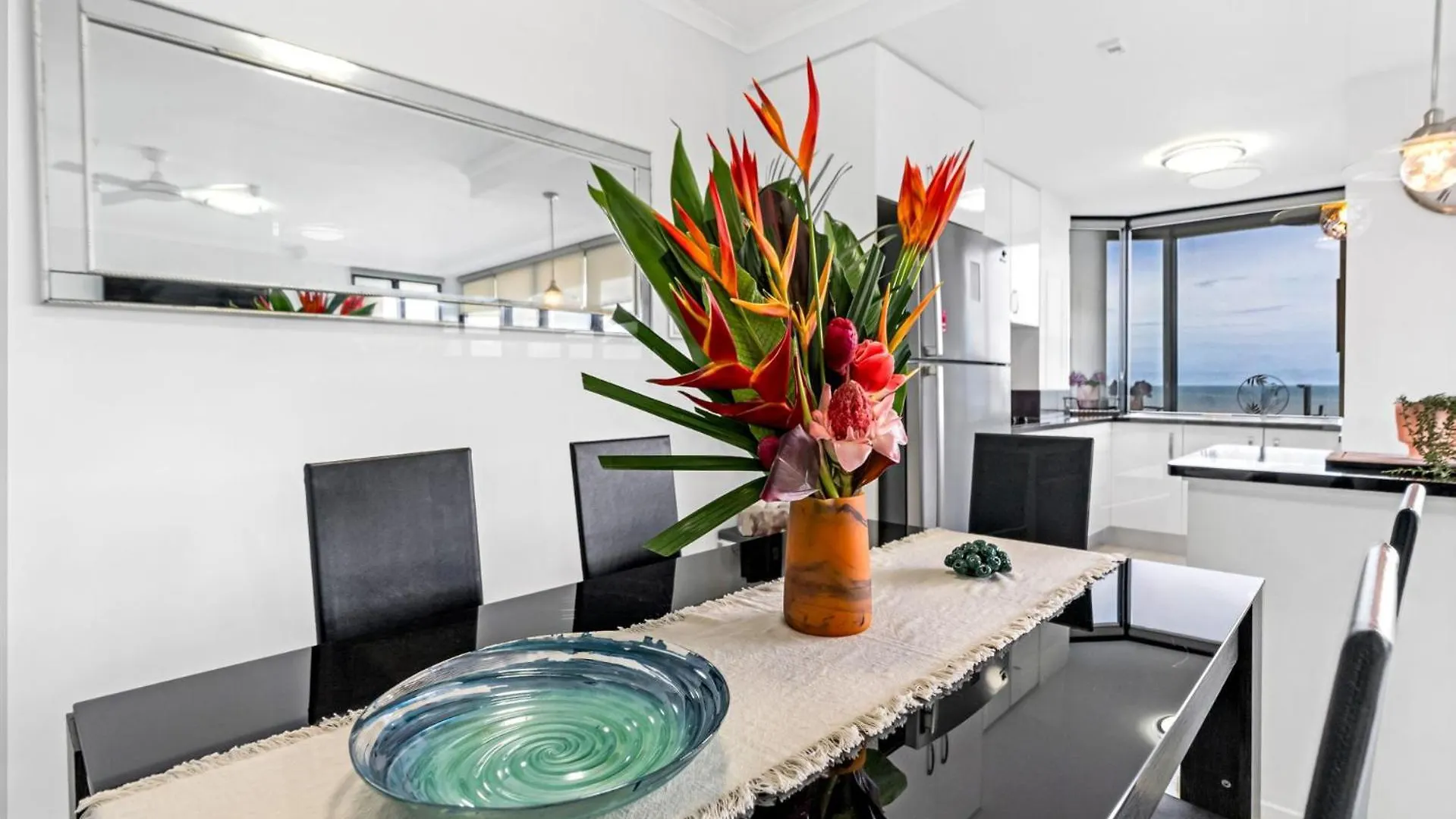 Belle Escapes 73 Rydges Plaza Esplanade With Ocean & City Views Cairns